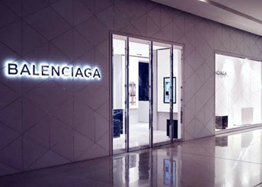 Balenciaga满£600减£100,满£1200减£200