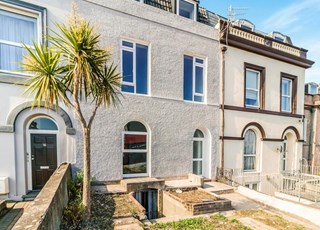 安信投项目--联排别墅翻新出租