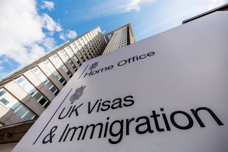 英国BRP卡如何申请、领取、更改信息和补领