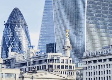 如何正确选择股票?深度解析英国投资移民的具体要求!