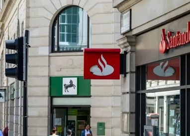 当心了!有人把钱存在银行却被税务局找上门...